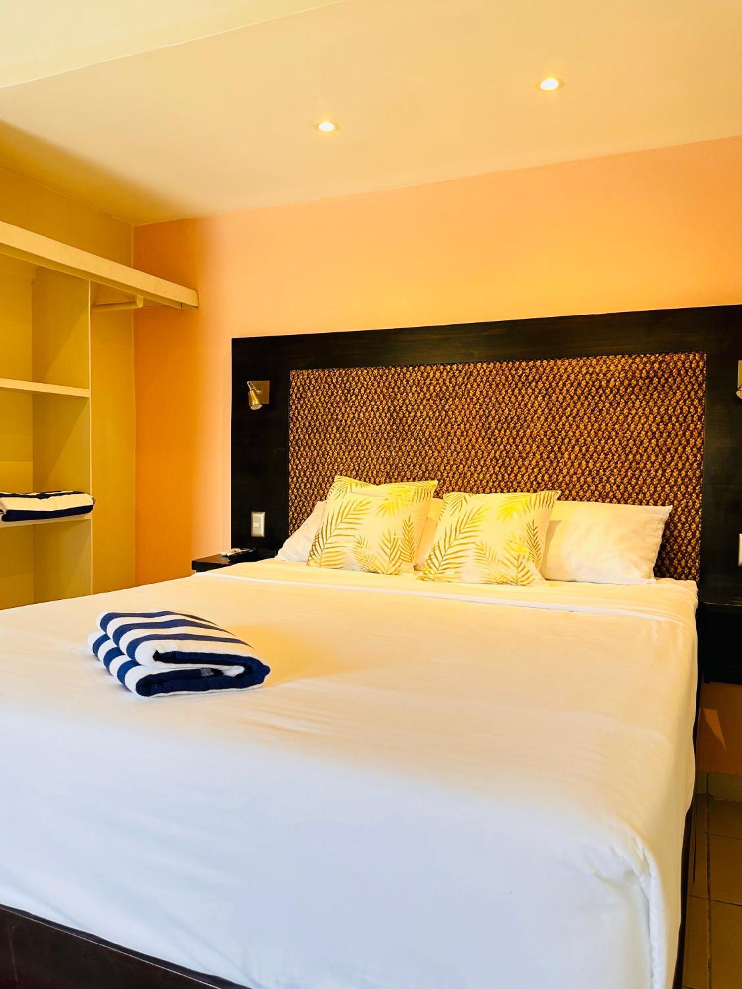 Las Brisas Resort And Villas Jacó Eksteriør bilde