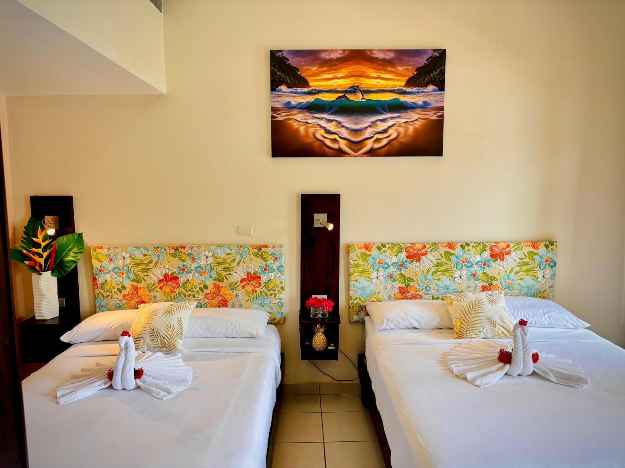 Las Brisas Resort And Villas Jacó Rom bilde
