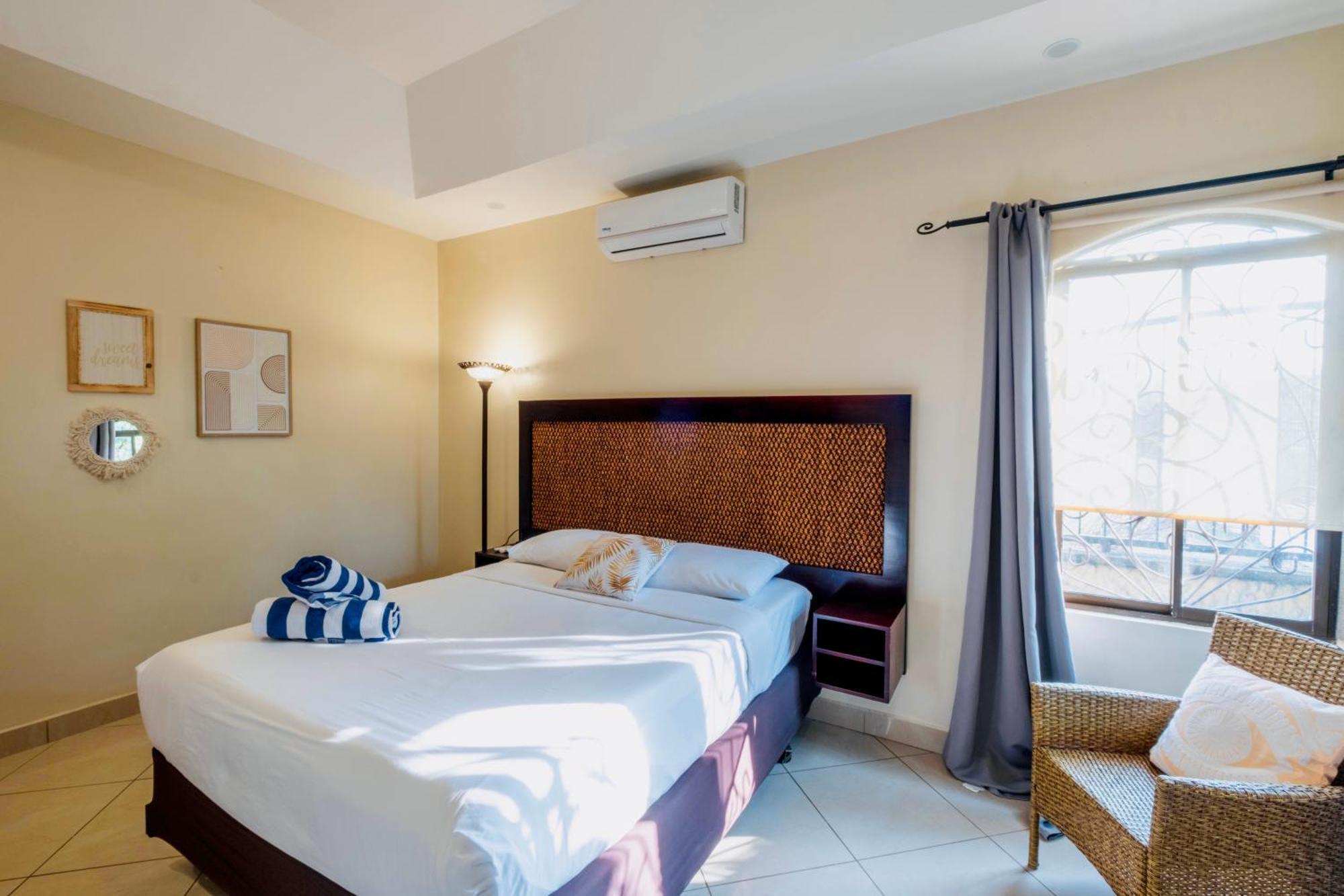 Las Brisas Resort And Villas Jacó Rom bilde