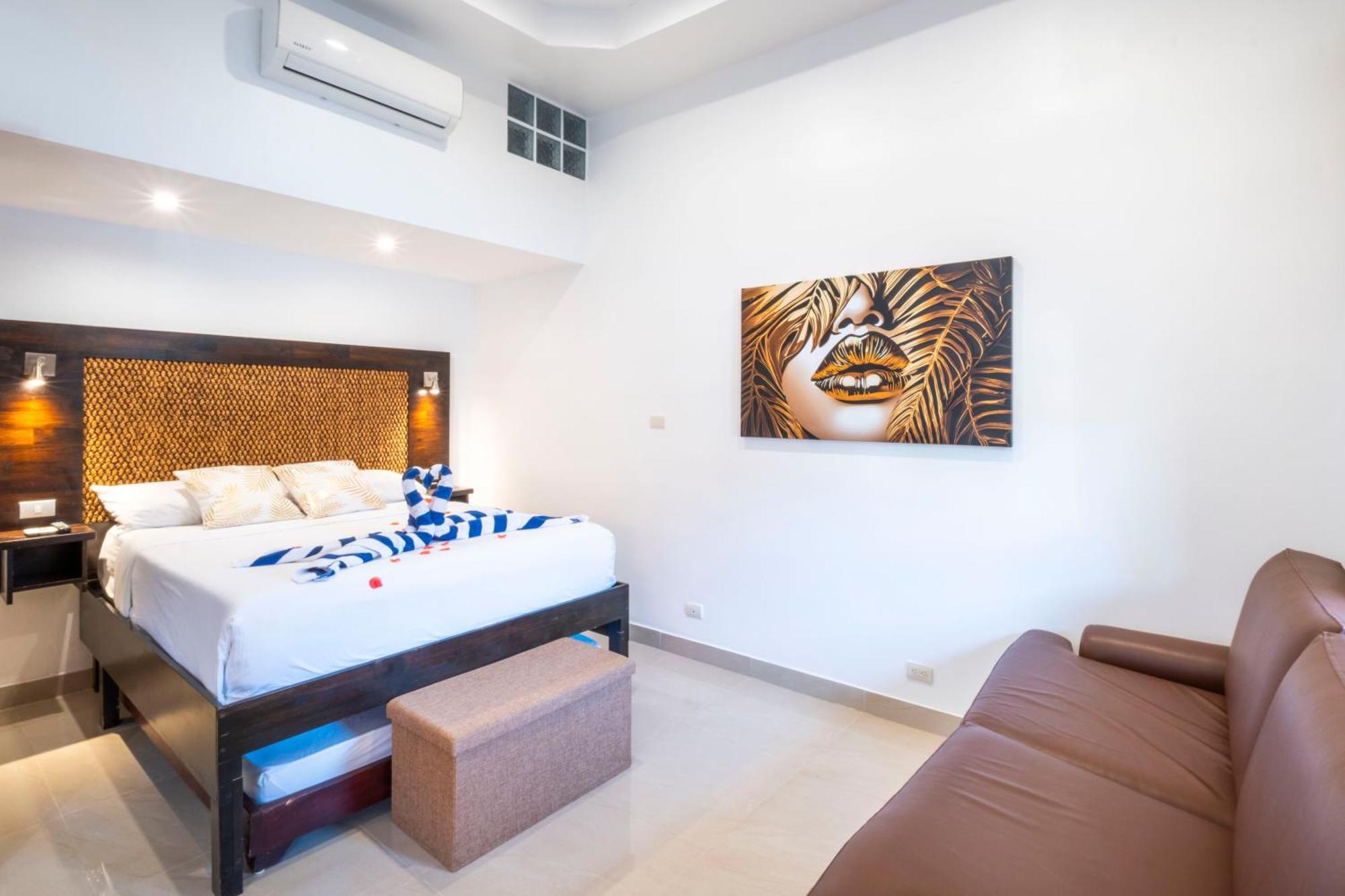 Las Brisas Resort And Villas Jacó Rom bilde